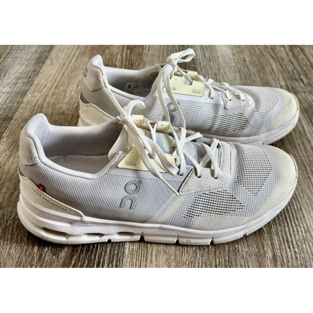 On Running Cloudrift Size 10 Women's Running Shoes White Frost Women’s Size 8.5